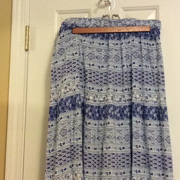 LOFT Dresses & Skirts - Loft blue floral maxi skirt elastic waist